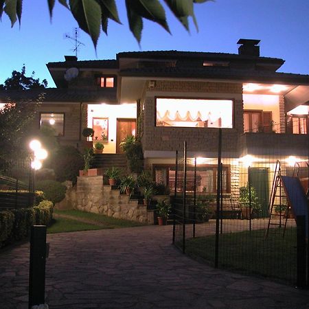 B&B Le Palme Bassano Romano Eksteriør billede