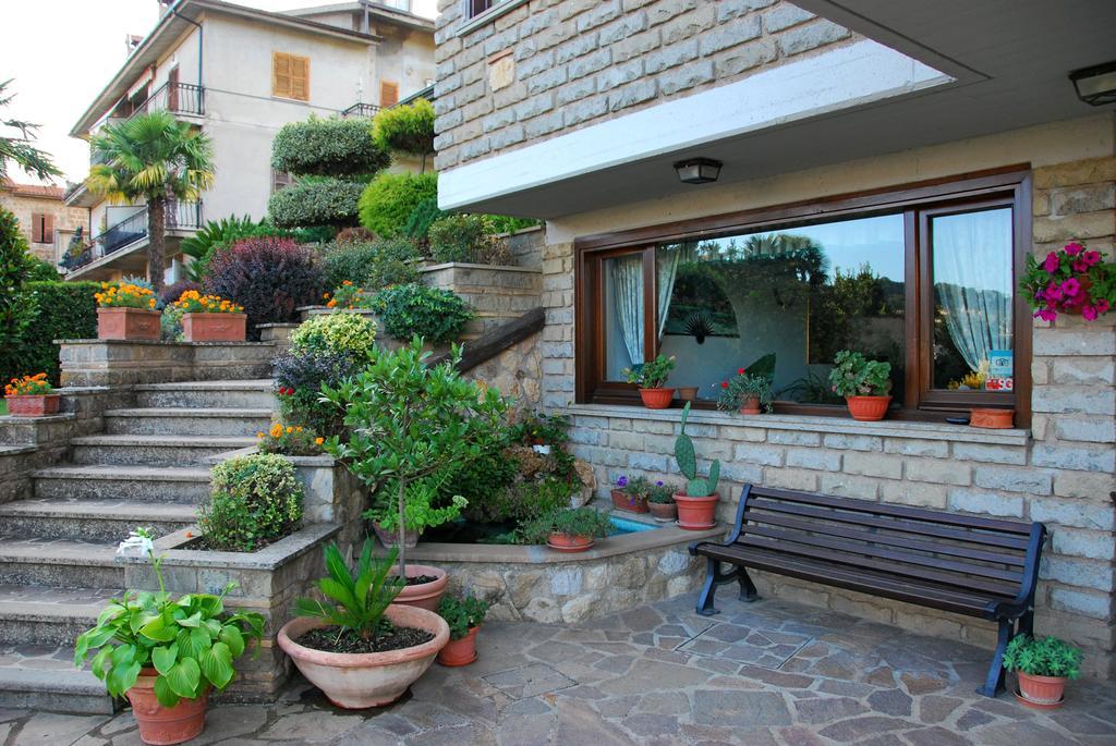 B&B Le Palme Bassano Romano Eksteriør billede